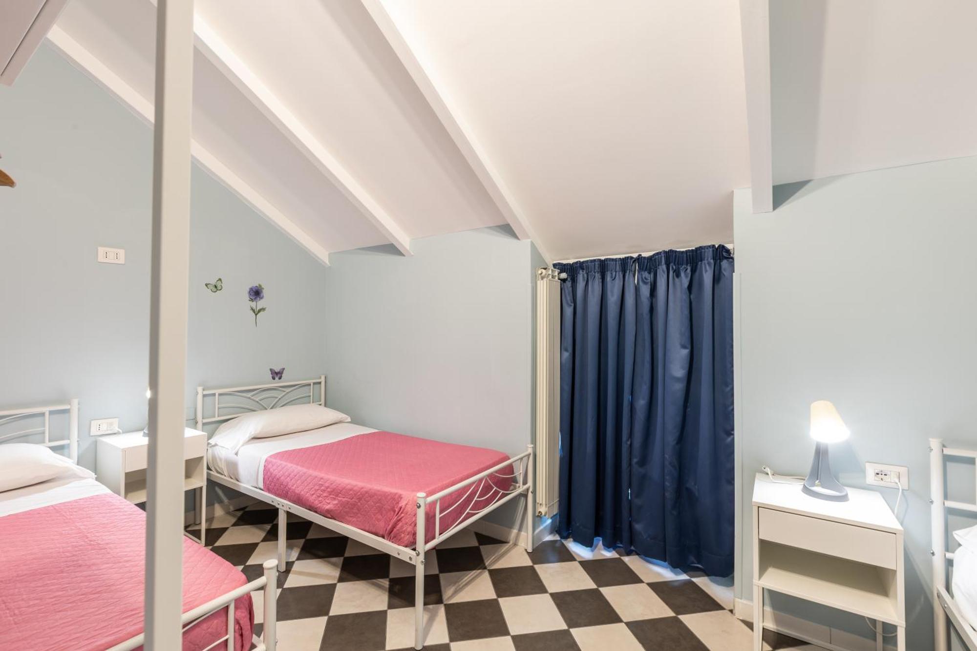 Hostel Hostel Portici Portici