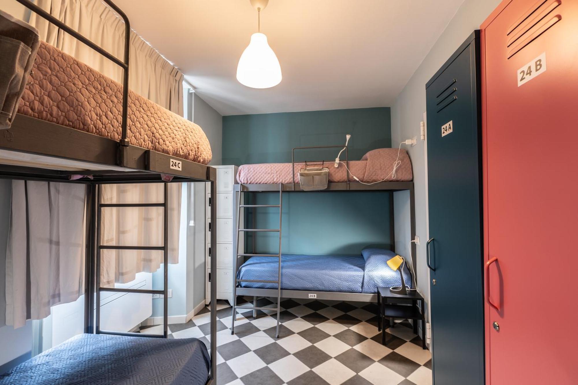 Hostel Portici Hostel *